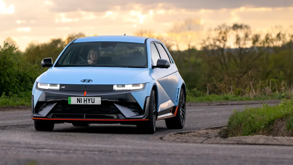 Best Electric Cars for City Driving